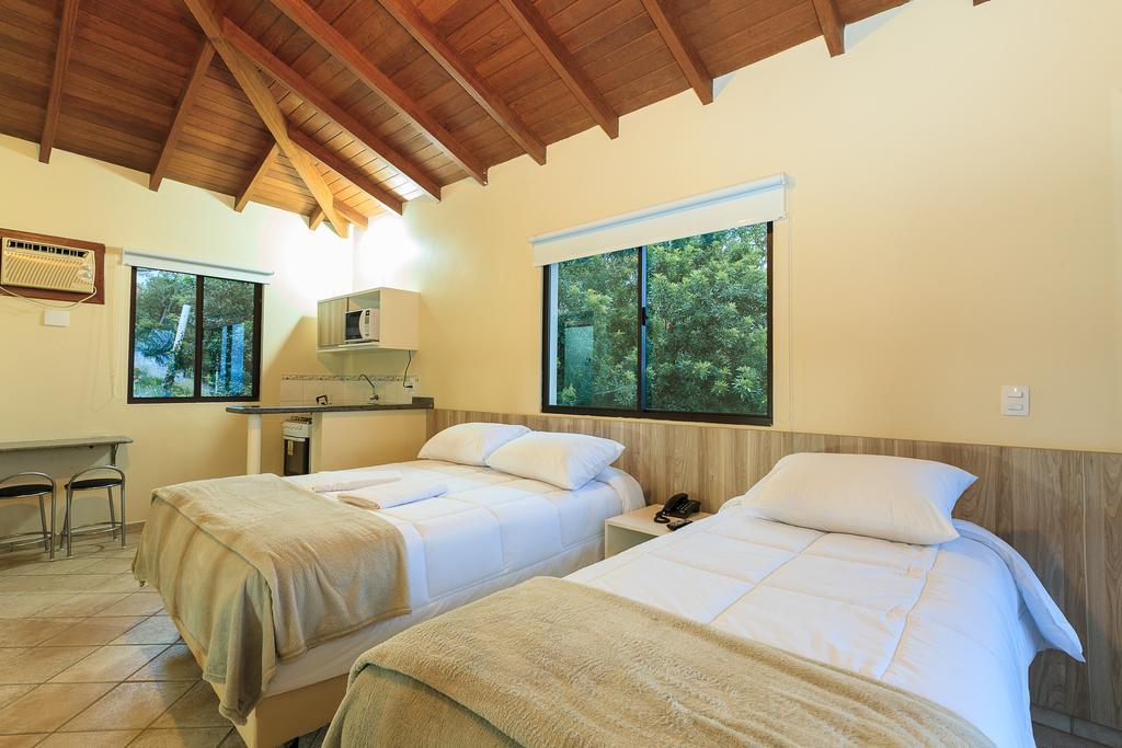 Letto Hotel Jurere Guest House Флоріанополіс Номер фото